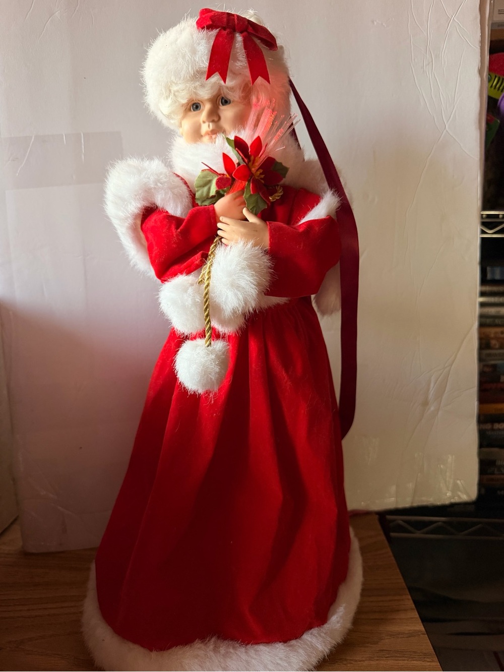 vintage 18” inch animated Mrs. Claus figure featuring a red velvet dress